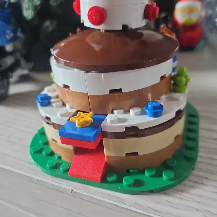 [BUNJANG] Lego Creator Birthday Cake Decoration / 레고 40153 크리에이터 생일 케이크 데코레이션 완제품