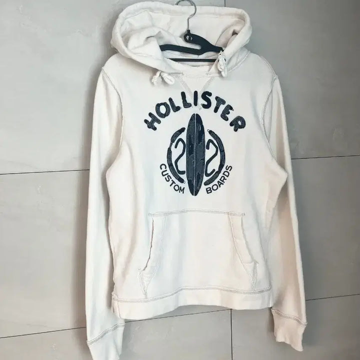 [BUNJANG] Hollister Spell Logo White Hoodie [S] / 극희귀 홀리스터 스펠로고 화이트 후드티 [S]