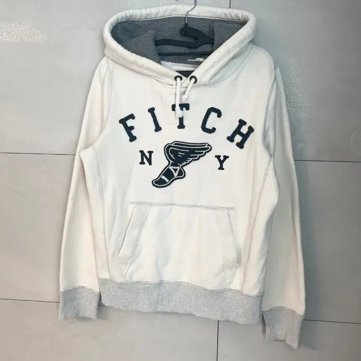 [BUNJANG] Abercrombie &amp; Fitch Spell Logo White Hoodie [S] / 극희귀 아베크롬비 스펠로고 화이트 후드티 [S]