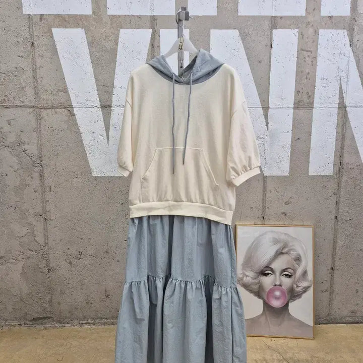 [SOLD OUT] 후드 반팔티셔츠배색 바스락 롱원피스(TS2