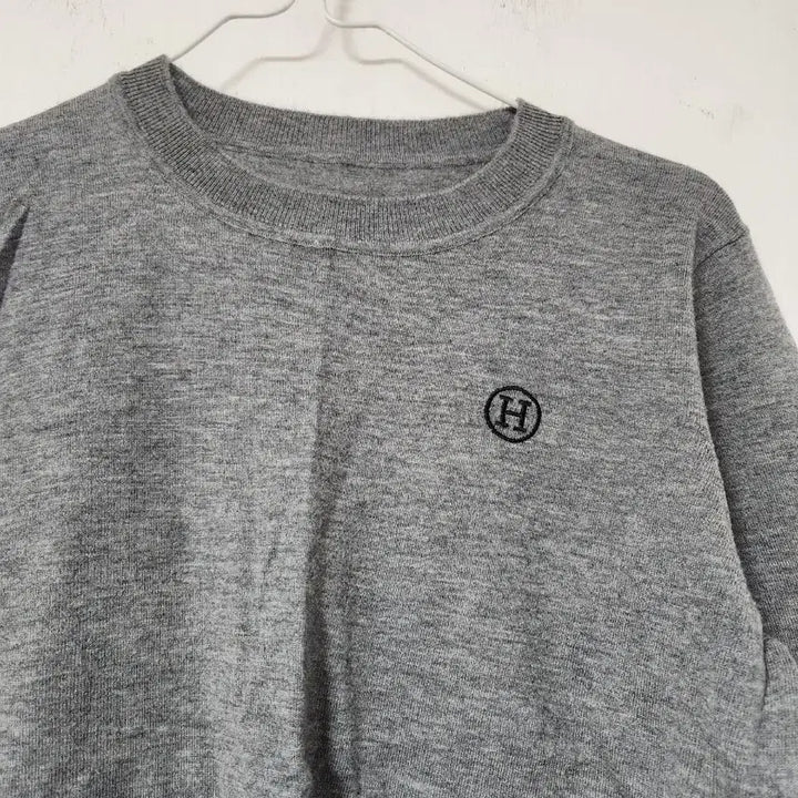 [BUNJANG] H Logo Gray Knit Top (F/S) / 얇고 예쁜 여성 니트티 F(S)