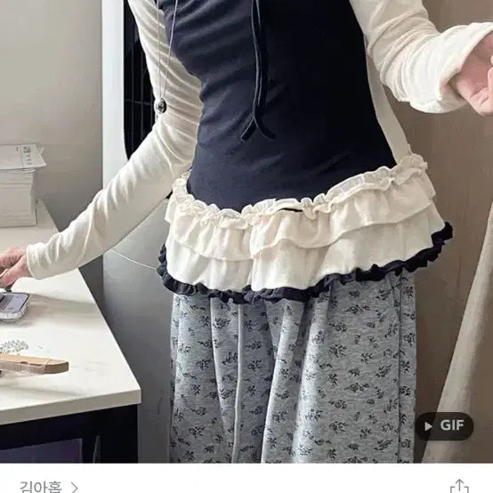 [BUNJANG] Kimahop Aftermonday Layered Frill Bustier Top / 레이어드 프릴 뷔스티에 티셔츠 김아홉 에프터먼데이 빈티지 모리걸