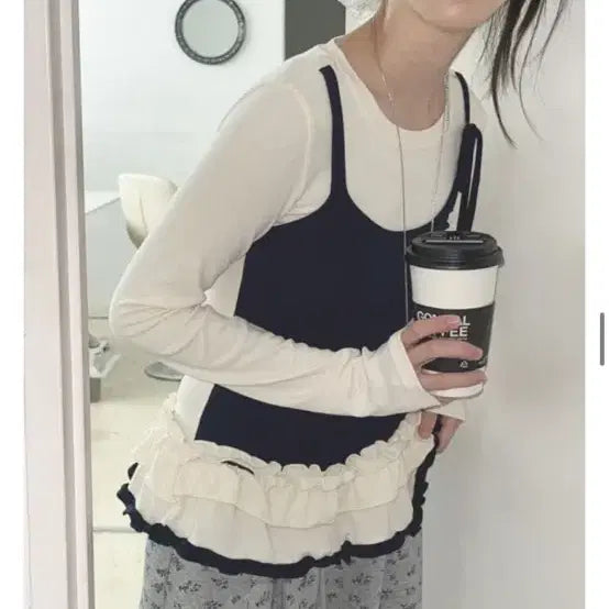 [BUNJANG] Kimahop Aftermonday Layered Frill Bustier Top / 레이어드 프릴 뷔스티에 티셔츠 김아홉 에프터먼데이 빈티지 모리걸