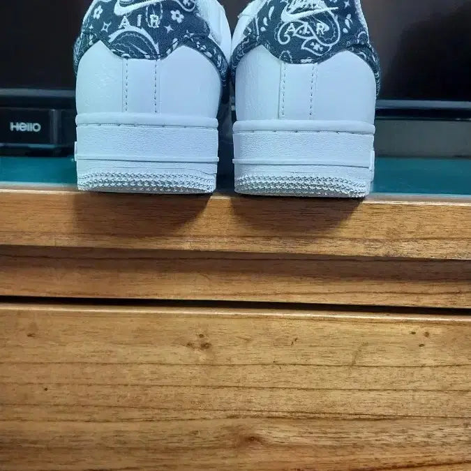 [BUNJANG] Nike Air Force 1 Low (Size 225) / 나이키 정품.에어포스1.로우. 225