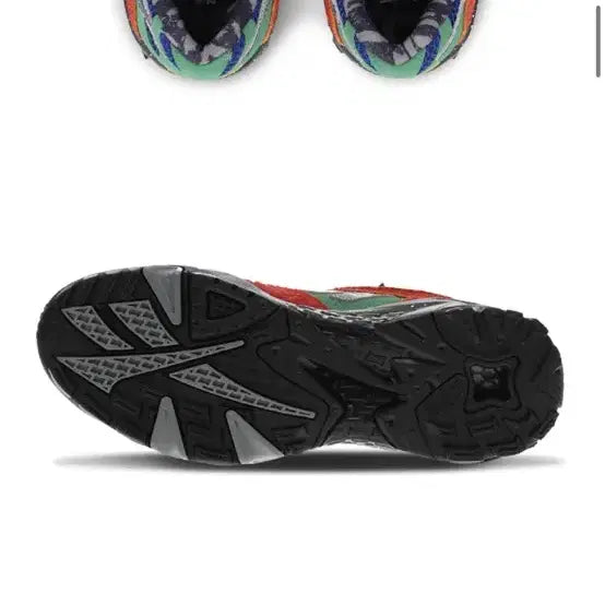 [BUNJANG] YESEYESEE x Reebok 94Low Sneakers / 예스아이씨X리복 94low 250 스니커즈 운동화 러닝화