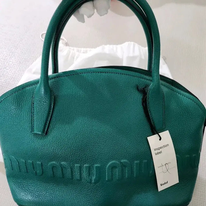 [BUNJANG] Miu Miu Green Leather Tote Bag / 미우미우 그린 레더 토트백