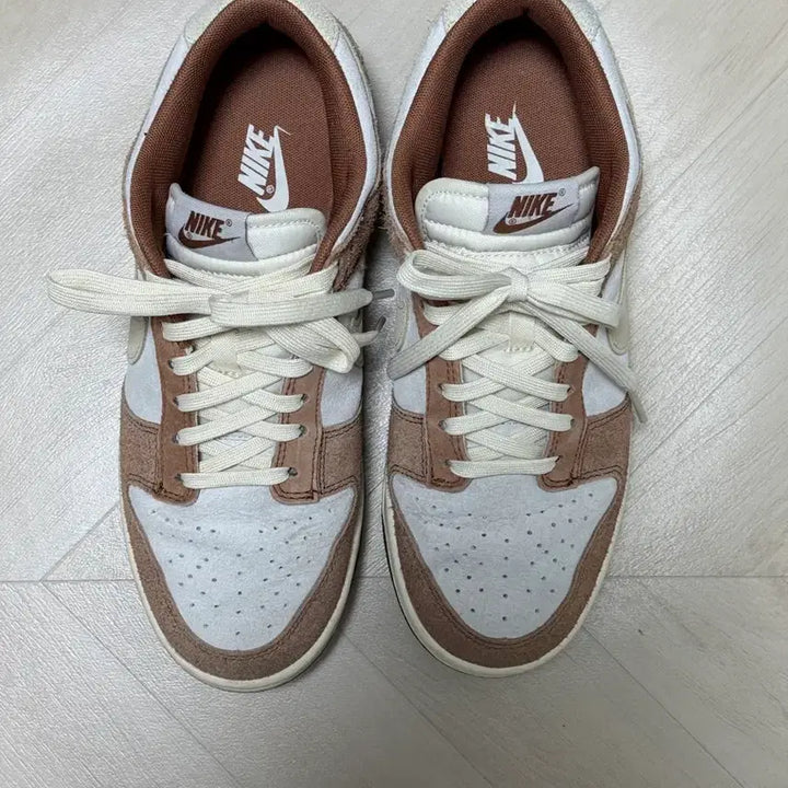 [BUNJANG] Nike Dunk Low Premium Medium Curry / 나이키 덩크 로우 프리미엄 미디엄 커리