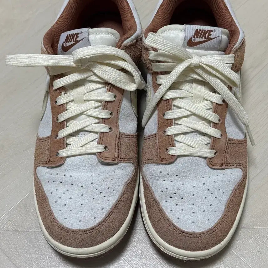 [BUNJANG] Nike Dunk Low Premium Medium Curry / 나이키 덩크 로우 프리미엄 미디엄 커리