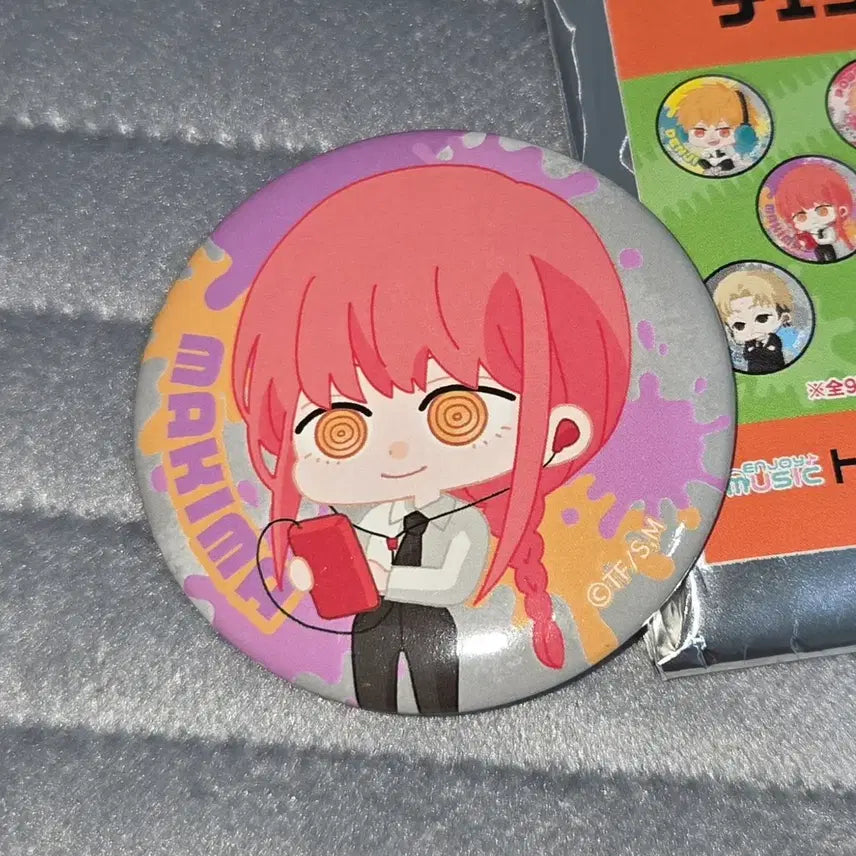 [BUNJANG] Chainsaw Man Makima Can Badge / (가격내림) 체인소맨 마키마 캔뱃지