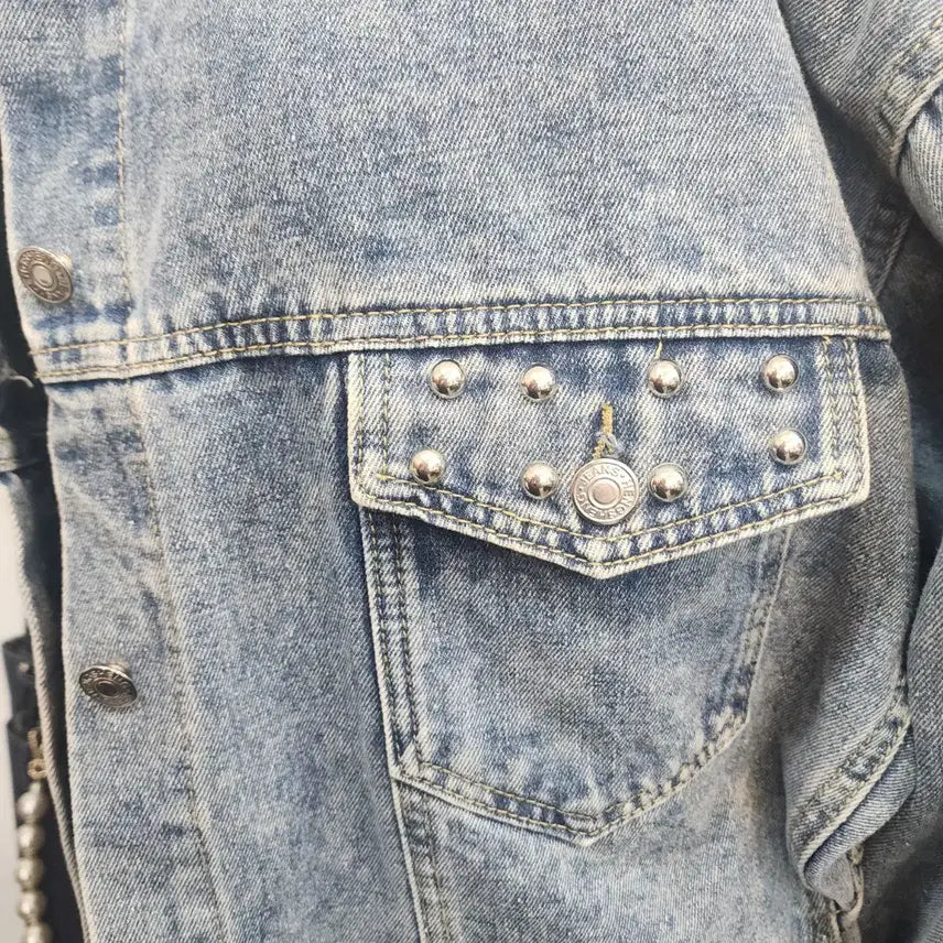 [BUNJANG] The East Pocket Studded Denim Jacket / 더 이스트 포켓징장식 청자켓 free