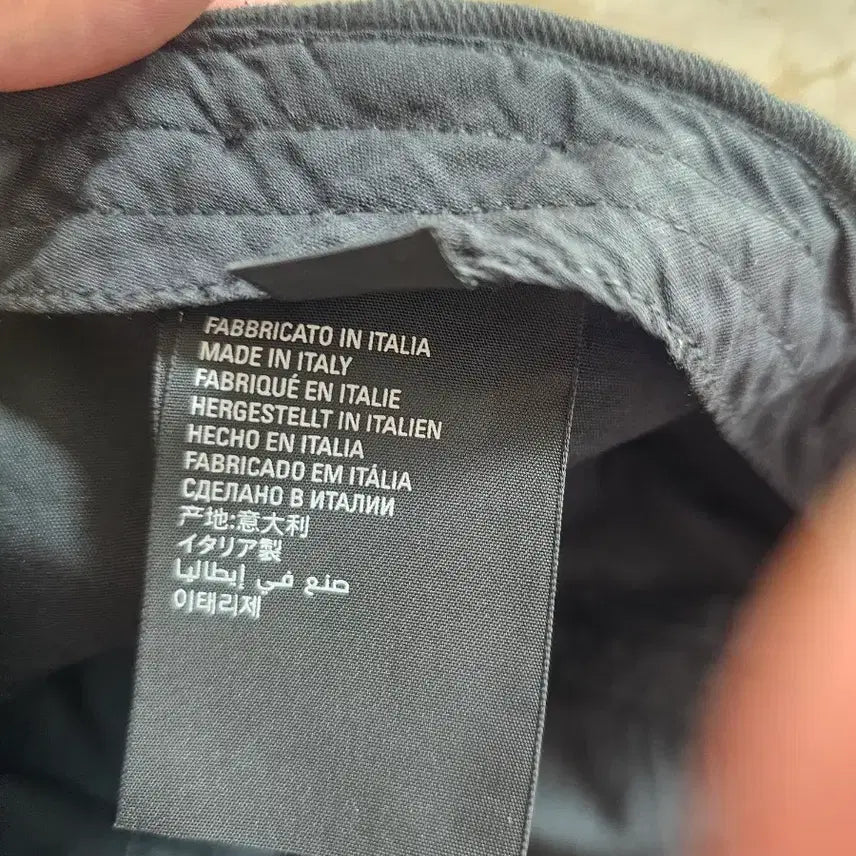 [BUNJANG] Balenciaga Black Damage Ball Cap / 발렌시아가 블랙 데미지 볼캡