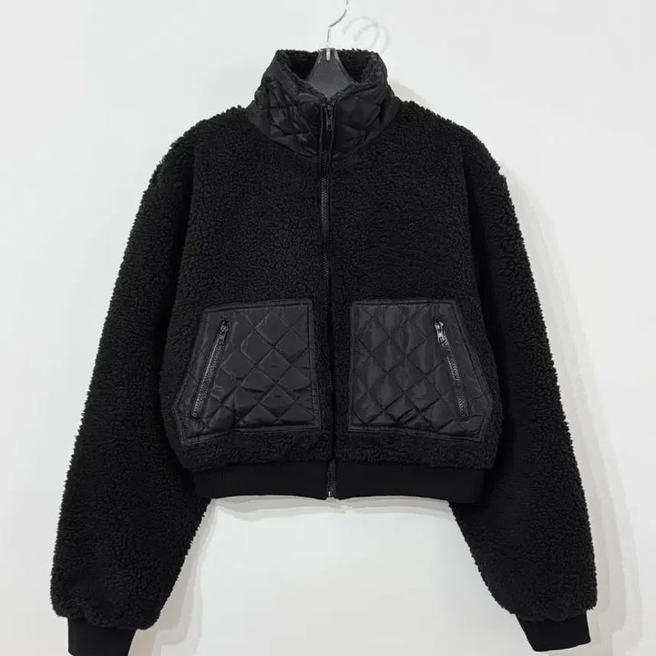 [BUNJANG] Women's White Fur Jacket / 양털집업 여성후리스점퍼 누빔포켓 하이넥 화이트퍼자켓