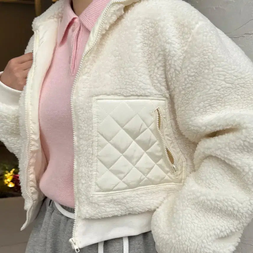 [BUNJANG] Women's White Fur Jacket / 양털집업 여성후리스점퍼 누빔포켓 하이넥 화이트퍼자켓