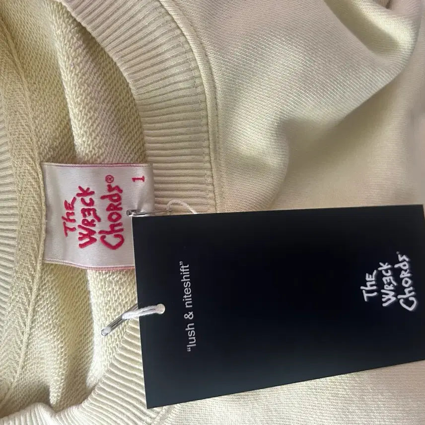 [BUNJANG] Lekko's Soda Sweatshirt Yellow / [1] 뤡코즈 소다 스웻셔츠 옐로우