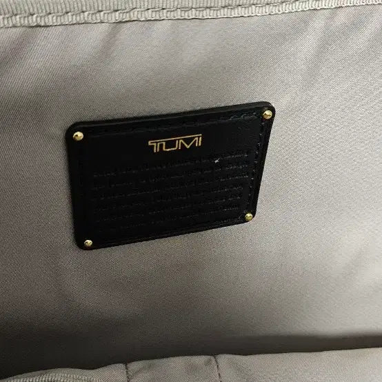 [BUNJANG] Tumi Leather Backpack / 투미 가죽 백팩