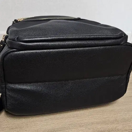 [BUNJANG] Tumi Leather Backpack / 투미 가죽 백팩