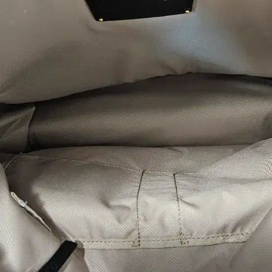 [BUNJANG] Tumi Leather Backpack / 투미 가죽 백팩