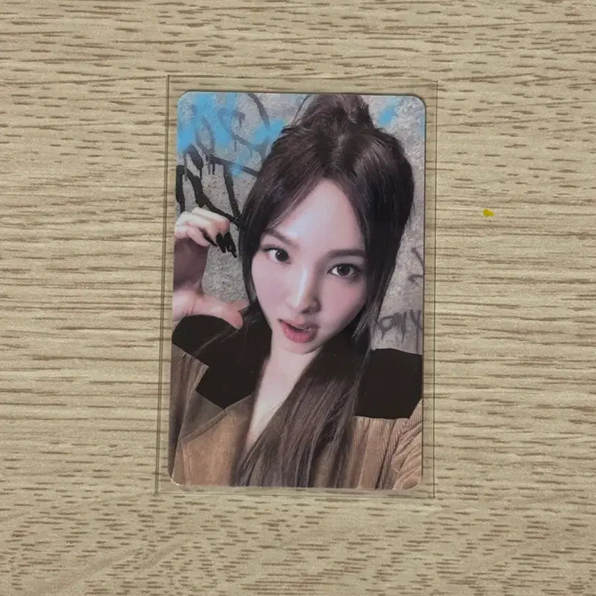 [BUNJANG] TWICE Nayeon Set Me Free Lucky Draw Photocard / 트와이스 나연 셋미프리 럭드