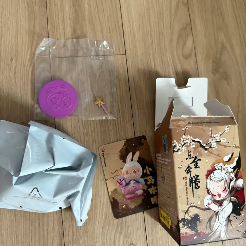 [BUNJANG] Popmart Labubu Golden Ride Figure / 팝마트 황금빛질주 라부부 피규어
