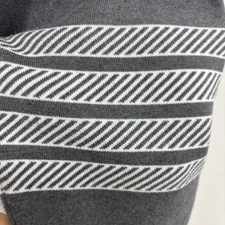 [BUNJANG] Thom Browne Anchor Knit Sweater / [5]톰브라운 사선완장 앵커 니트