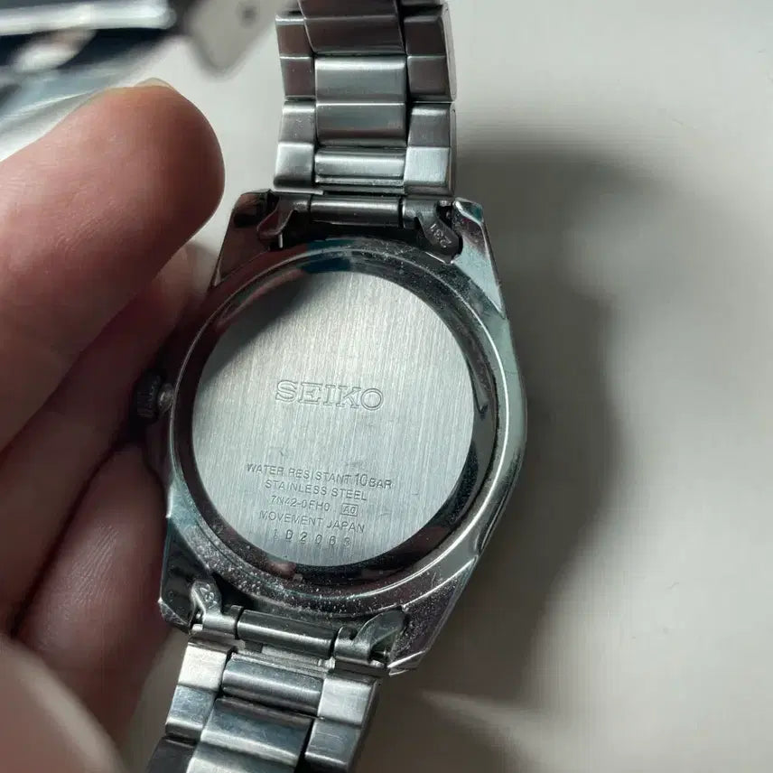 [BUNJANG] Seiko Metal Quartz Wristwatch / 세이코 메탈 손목시계 쿼츠 100M 방수