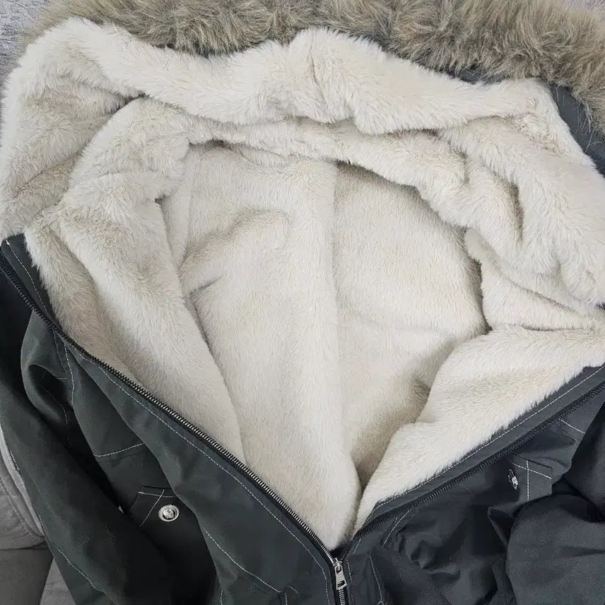 [BUNJANG] Unspecified Group Oversized Winter Jacket / 퍼야상점퍼