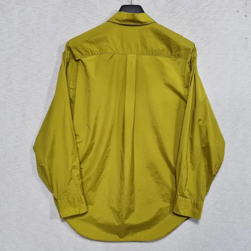 [SOLD OUT] 유니클로U 간절기 셔츠 여55-66ㅡ0204