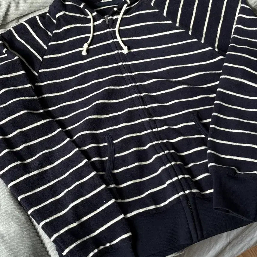 [BUNJANG] Uniqlo Hooded Zip-up / 유니클로 후드집업 S