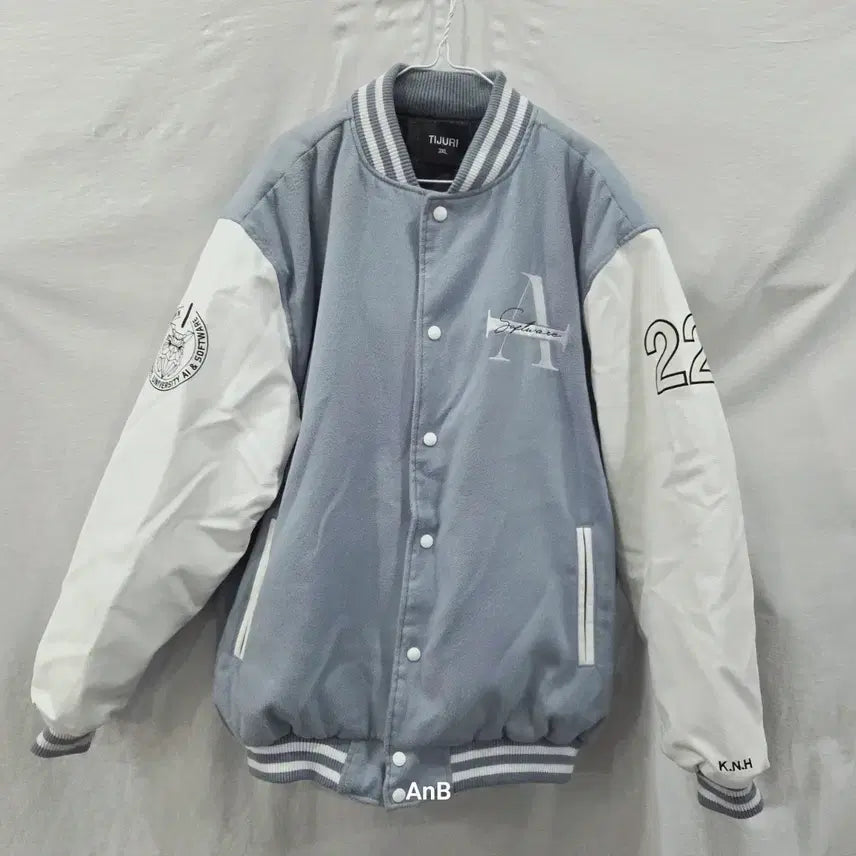 [BUNJANG] Kangwon National University AI Software Department Varsity Jacket - Sky Blue &amp; White / 강원대학교(강원대) AI소프트웨어학과 과잠/학잠 - 스카이블루&amp;화이트
