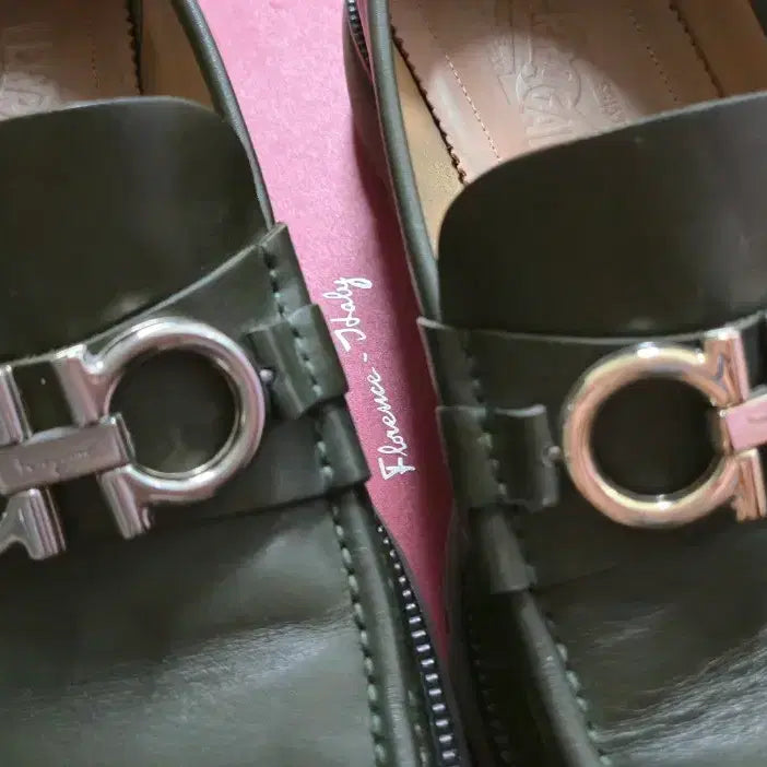 [BUNJANG] Ferragamo Gancini Loafer UK8.5EEE / 페라가모 간치니 로퍼 uk8.5eee (275)