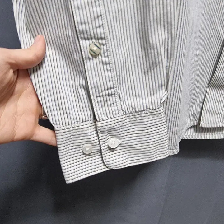 [BUNJANG] Unknown Item 남100 ㅡ0204 / 토로나타 봄가을 견장남방 남100 ㅡ0204