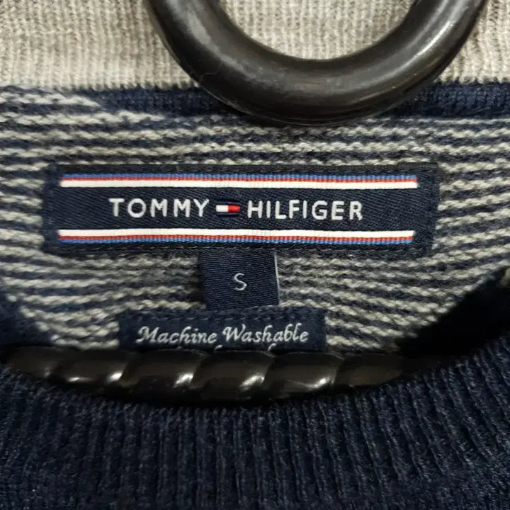 [BUNJANG] Tommy Hilfiger Navy Knit / 타미힐피거 네이비 95~100 니트