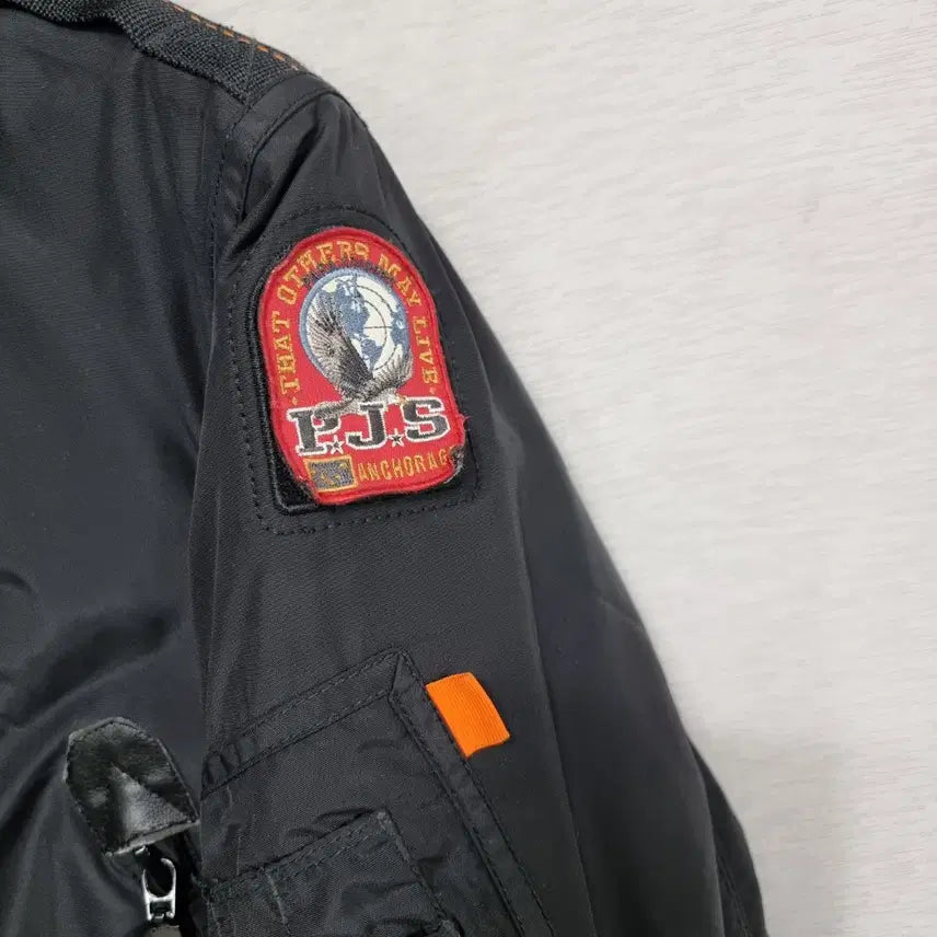 [BUNJANG] Parajumpers Men's Padded Jacket / ㅡ파라점퍼스 오리내피 패딩점퍼 남95 ㅡ0204