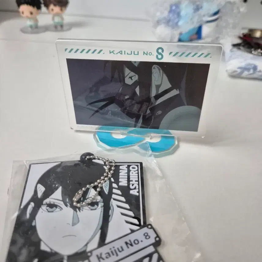 [BUNJANG] Kaiju No. 8 Mina Ashiro Acrylic Stand + Keyring / 괴수 8호 미나 아시로 아크릴 스탠드 + 키링