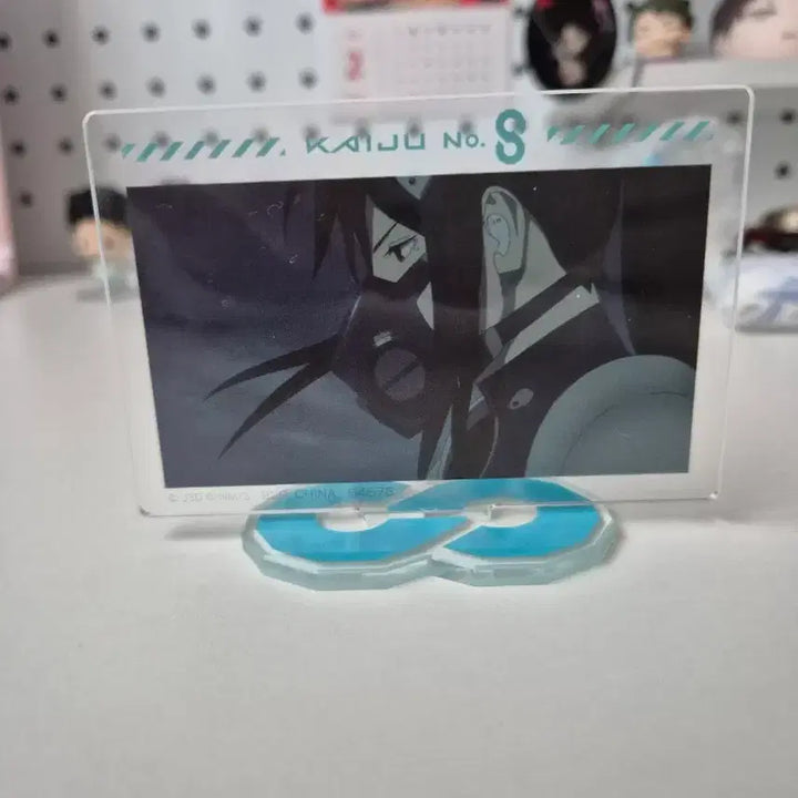 [BUNJANG] Kaiju No. 8 Mina Ashiro Acrylic Stand + Keyring / 괴수 8호 미나 아시로 아크릴 스탠드 + 키링