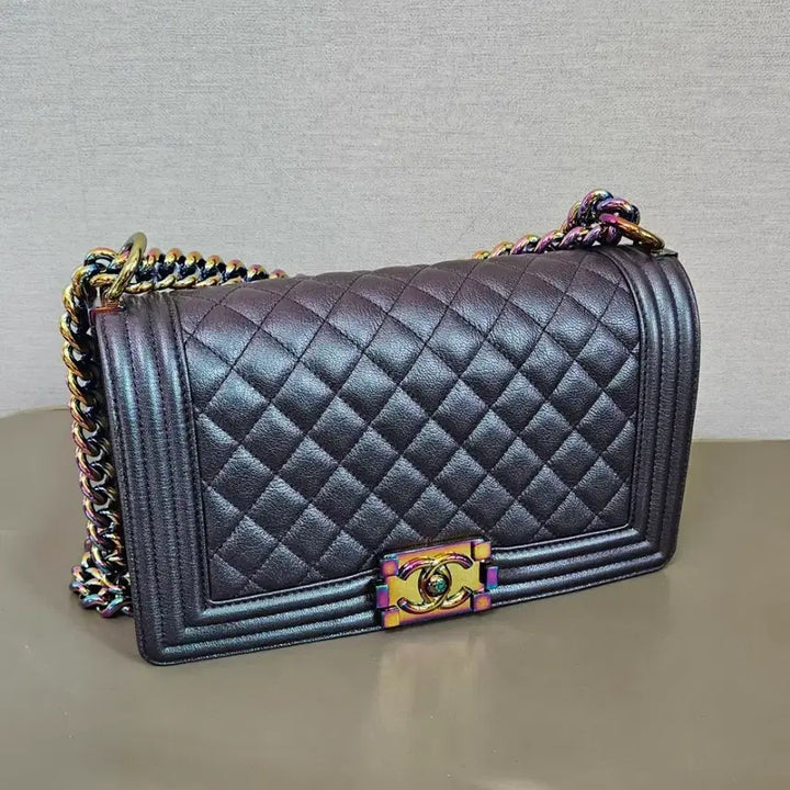 [BUNJANG] Chanel Boy Flap Bag / 샤넬 보이샤넬 플랩백 (정품)