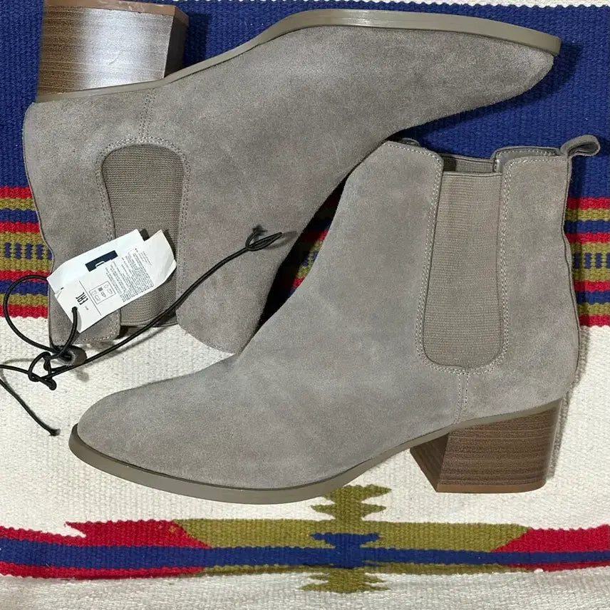 [BUNJANG] GAP Suede Sidegore Boots / GAP suede sidegore boots / 갭 사이드고어 첼시부츠