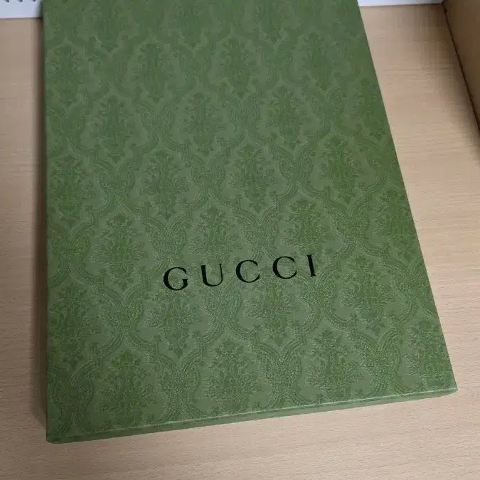 [BUNJANG] Gucci Box / 구찌 박스 팝니다.