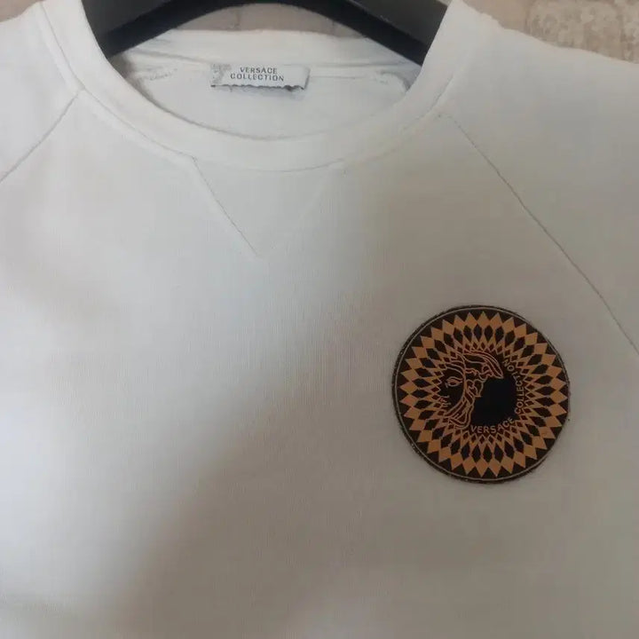 [BUNJANG] Versace Medusa Collection White Men's Sweatshirt / 베르사체 컬렉션 메두사 맨투맨 100~105