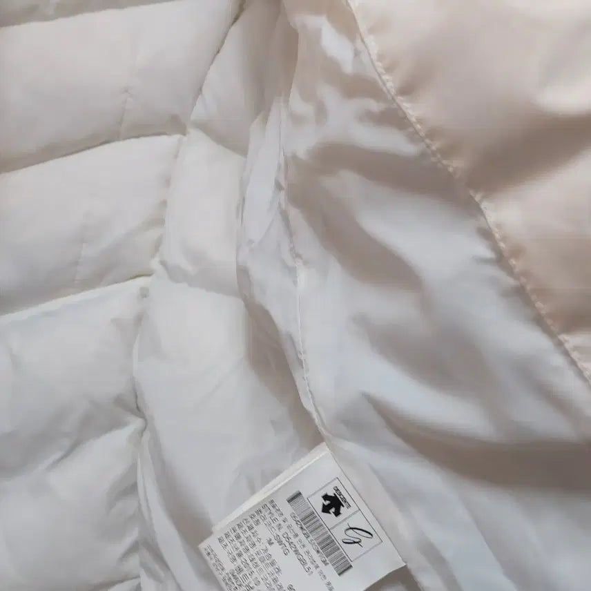 [BUNJANG] Descente Women's Duck Down Padded Jacket M90 / 데상트 여성 덕다운 패딩 좋아요! m90