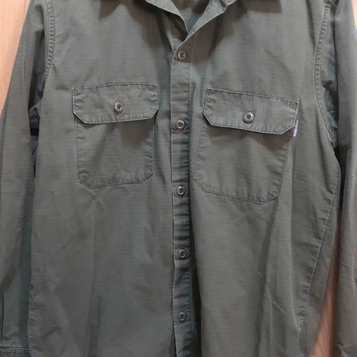 [SOLD OUT] 칼하트 밀리 셔츠 워크아웃 M 좋아요