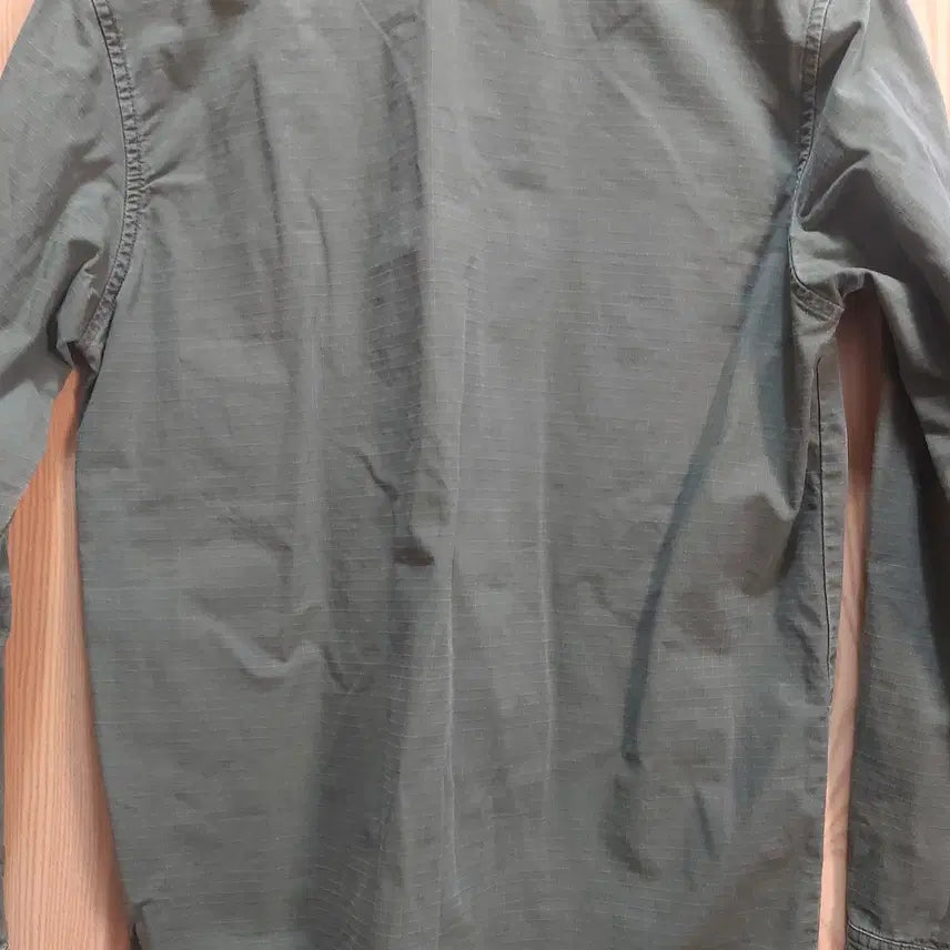 [SOLD OUT] 칼하트 밀리 셔츠 워크아웃 M 좋아요