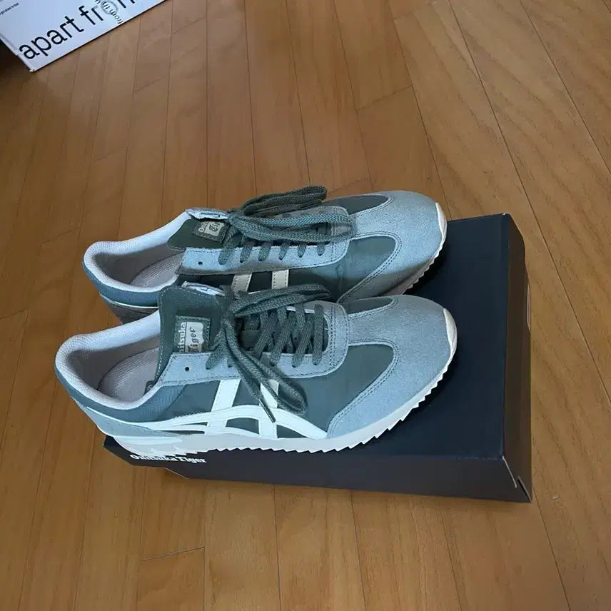 [BUNJANG] Onitsuka Tiger California EX Sneakers / [275] 오니즈카 타이거 캘리포니아 EX