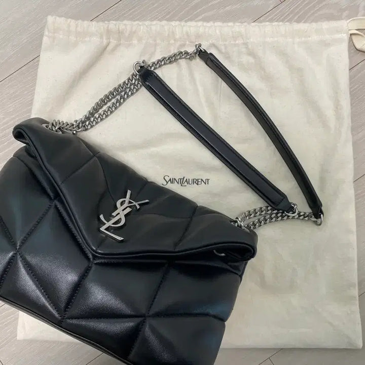 [BUNJANG] Puffer Bag Black Small / 푸퍼백 블랙 스몰