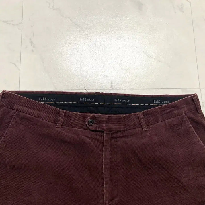 [SOLD OUT] (거의 새것)닥스 골프 버건디 코듀로이 팬츠 36-38