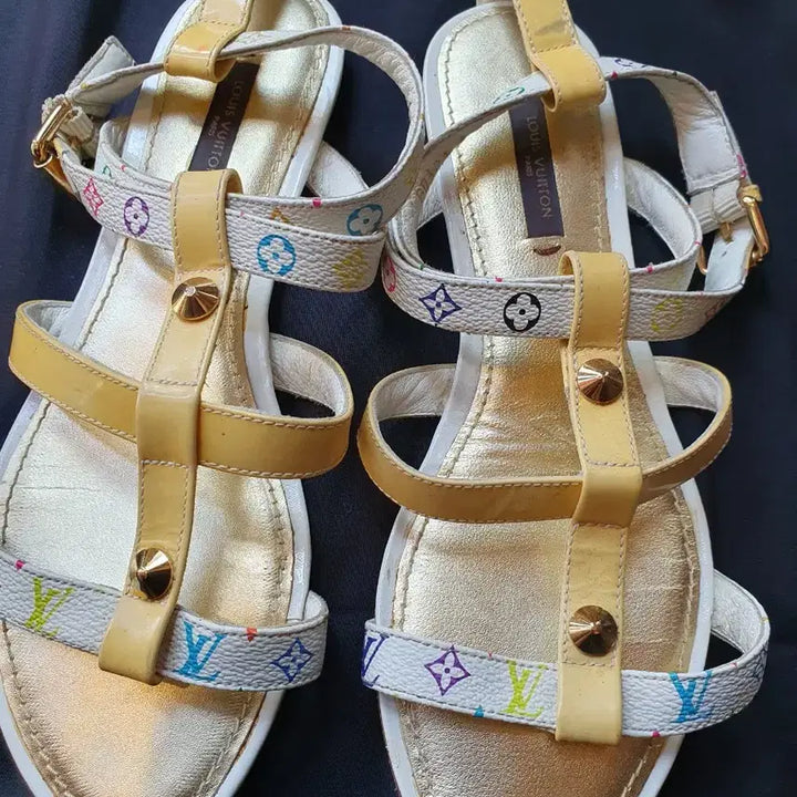 [BUNJANG] Louis Vuitton Multi-Color T-Strap Sandals / 루이비통 멀티 컬러 샌들