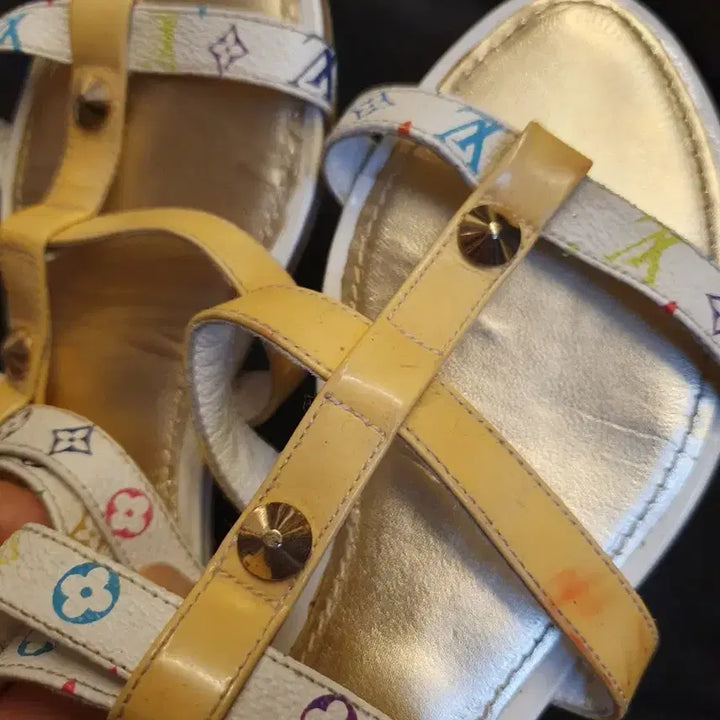 [BUNJANG] Louis Vuitton Multi-Color T-Strap Sandals / 루이비통 멀티 컬러 샌들