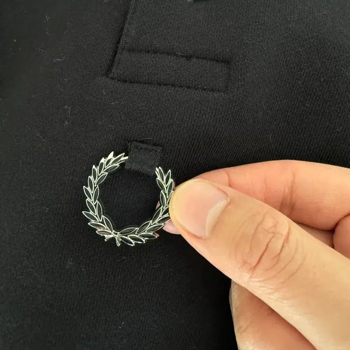 [BUNJANG] Raf Simons X Fred Perry Multi Ring Polo Shirt / [M] 라프시몬스 X 프레드 페리 멀티링 폴로 셔츠 AW19