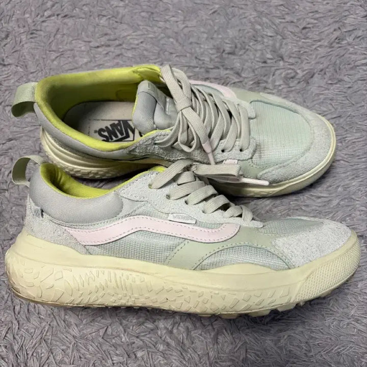 [BUNJANG] Vans UltraRange Sneakers / 반스 울트라레인지 265