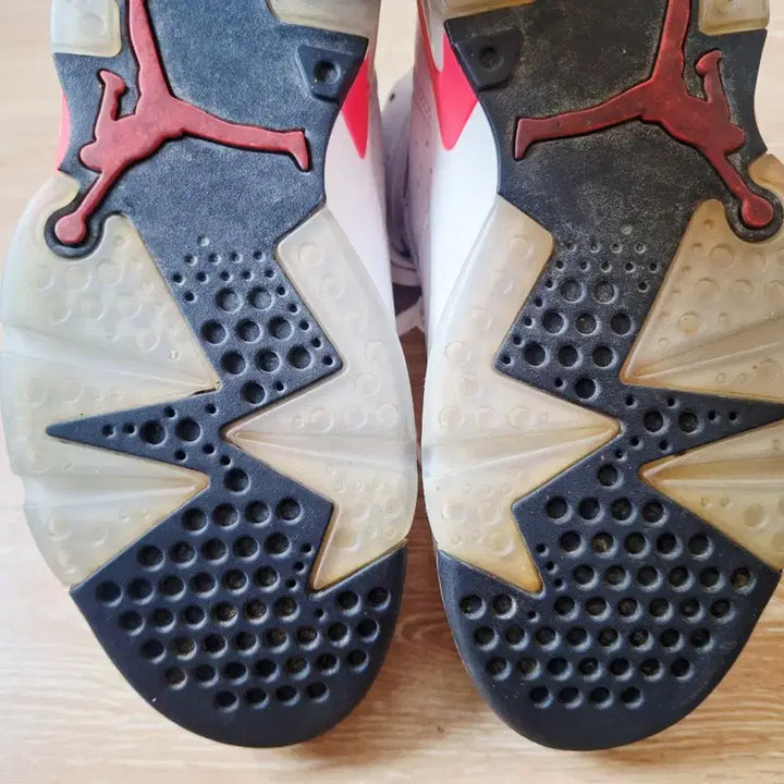 [BUNJANG] Nike Air Jordan 6 Infrared White Retro Sneakers / 나이키 에어 조던6 인프라레드 화이트 레트로 정품 운동화 농구화